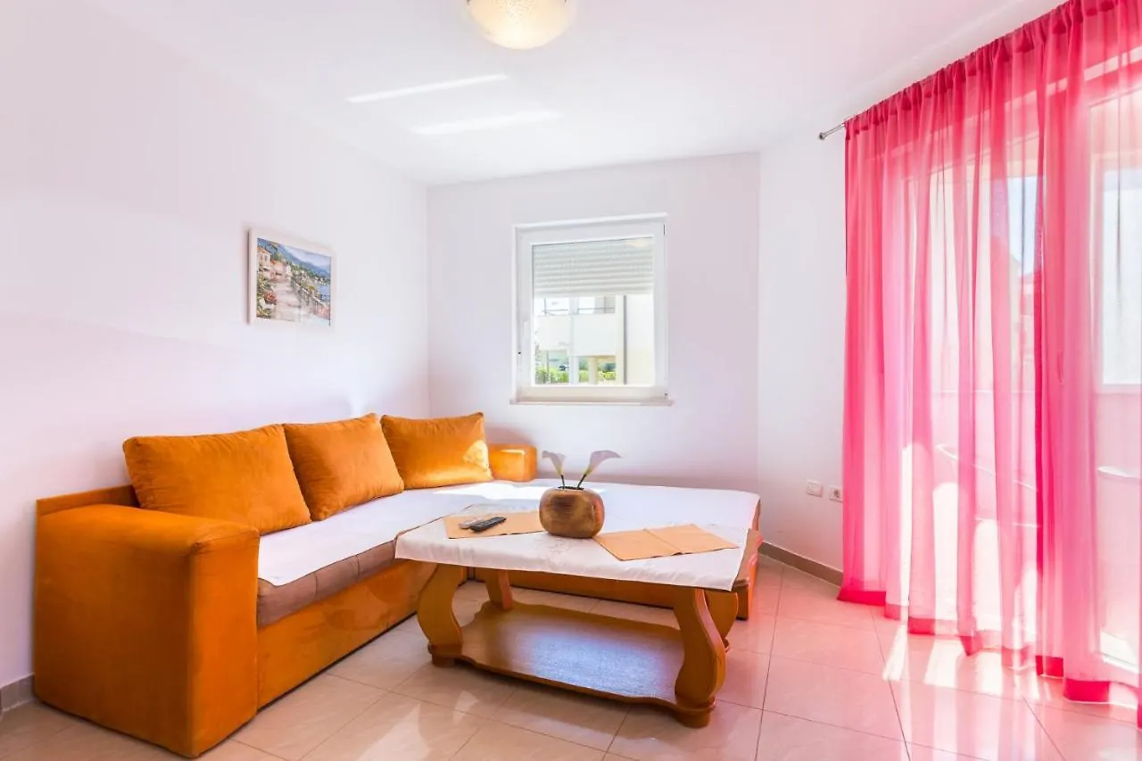 Boro Apartment Medulin