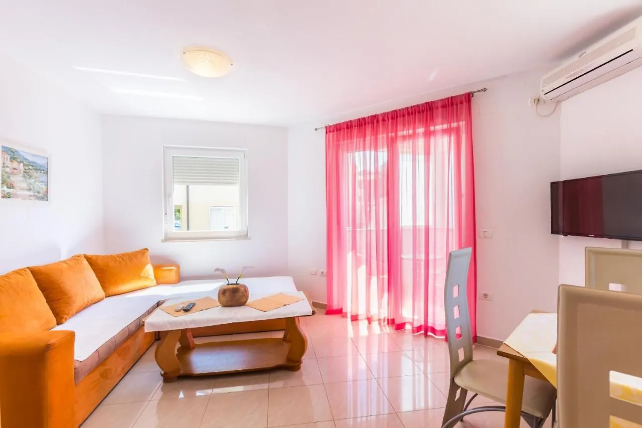 Boro Apartment Medulin 0*,